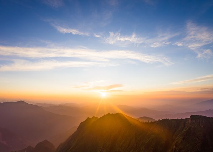 成都租七座商务车，这5个*我帮你踩过了！内行人才懂的门道-第2张图片-成都租车公司